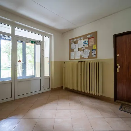 Apartamento Elegant With Balcony - 30 Min From Centre Košice